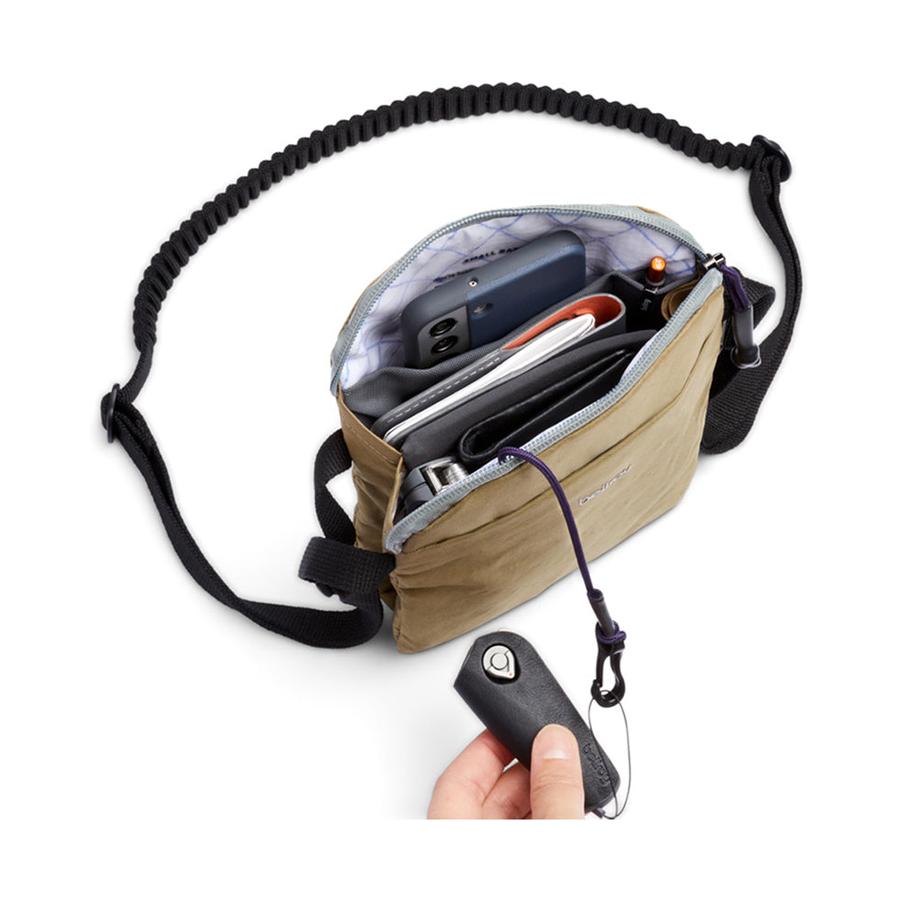 Bellroy City Pouch - ECOPAK Edition Coyote Coyote