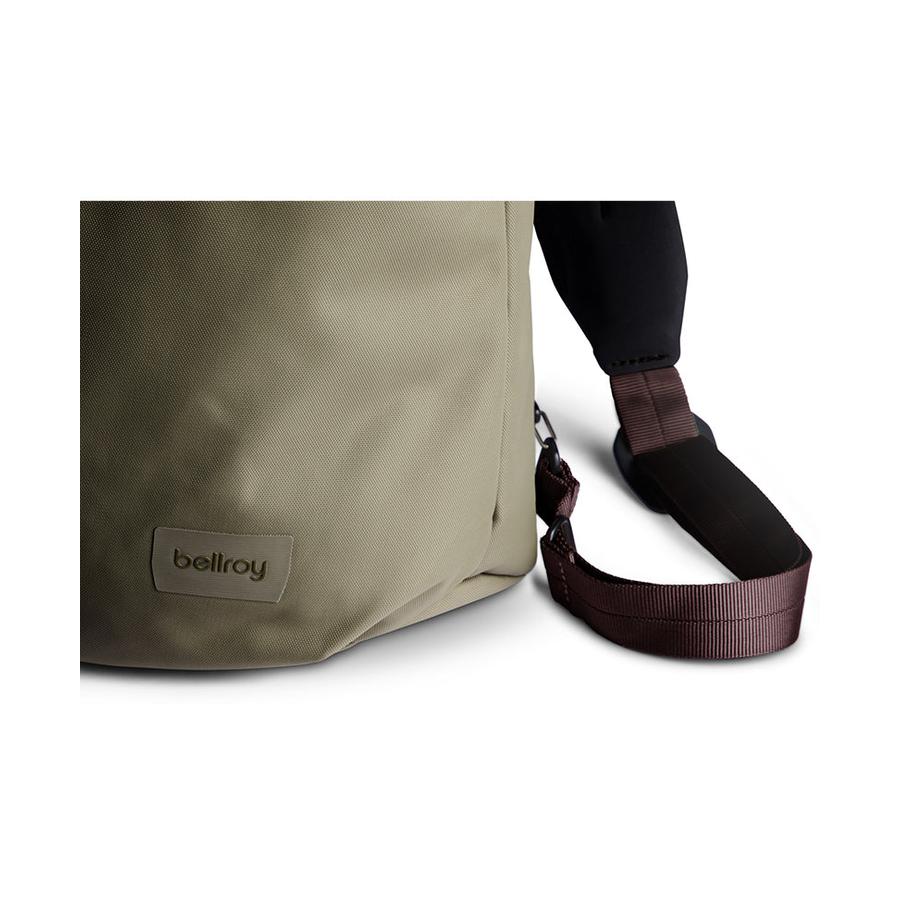 Bellroy Laneway Totepack Sea Kelp Sea Kelp