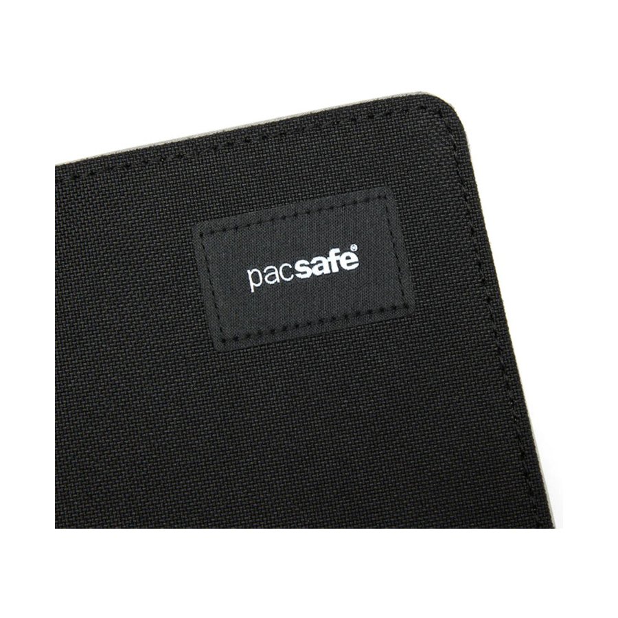 Pacsafe RFIDsafe RFID Blocking Bifold Wallet Jet Black Jet Black