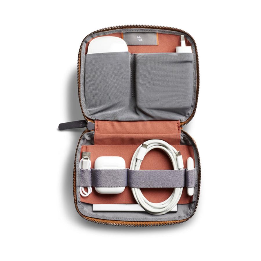 Bellroy Tech Kit Compact Bronze Bronze