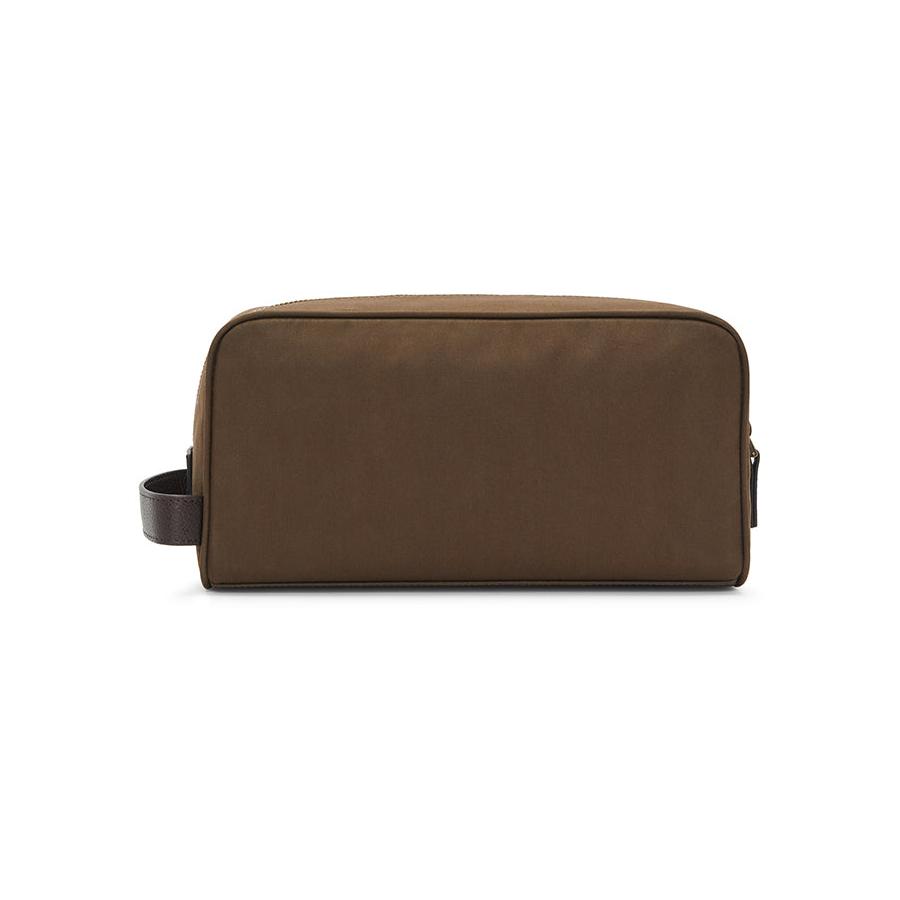 RM Williams Hawkesbury Washbag Dark Brown Dark Brown
