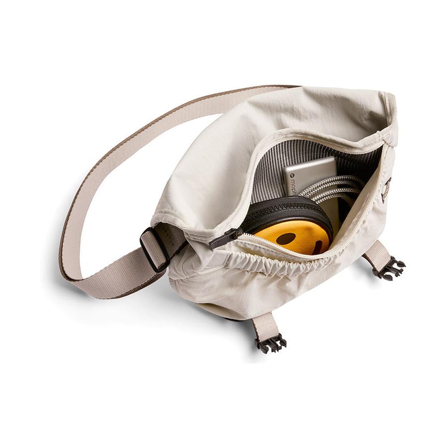 Bellroy Cinch Mini Messenger Oat Oat
