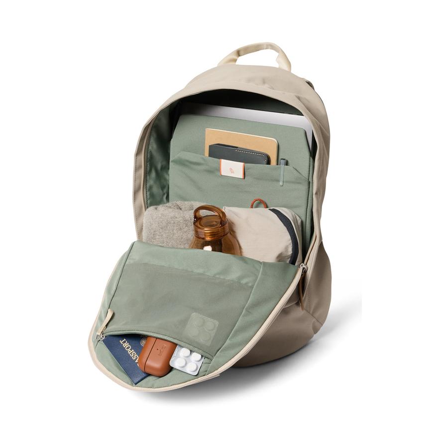 Bellroy Classic Backpack - Third Edition Tahini Tahini