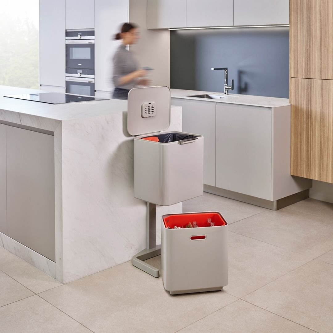 Multi Compartment Bins