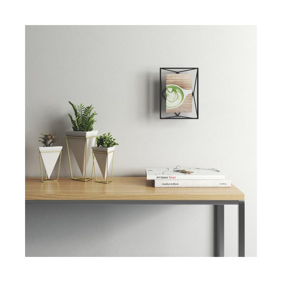 Umbra Prisma 10cm x 15cm Photo Frame Black Black