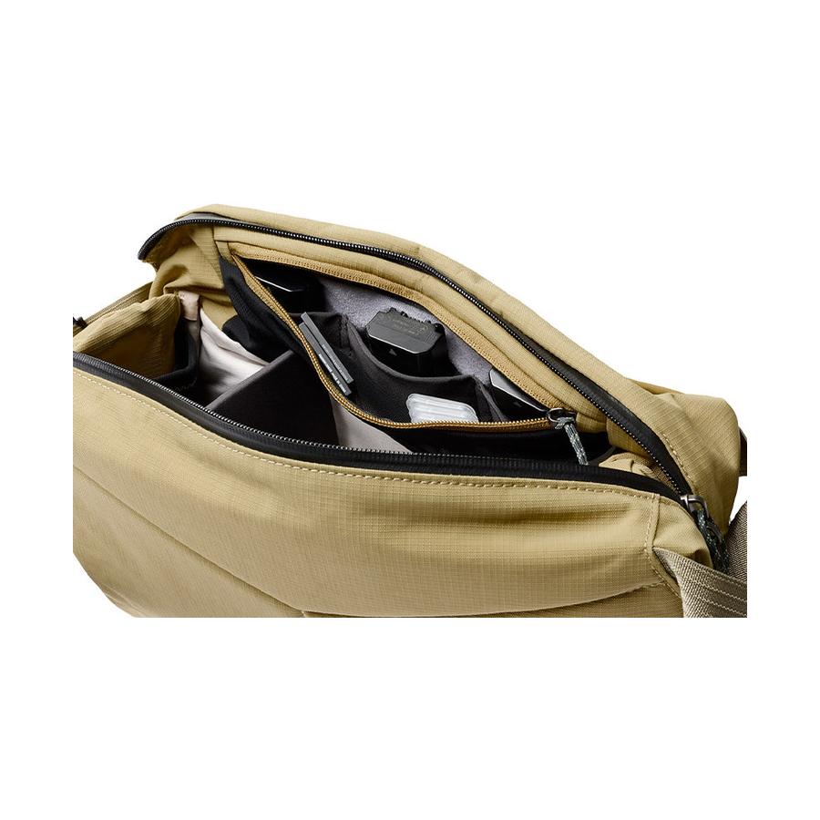 Bellroy Venture Sling 10L (Camera Edition) Safari Safari