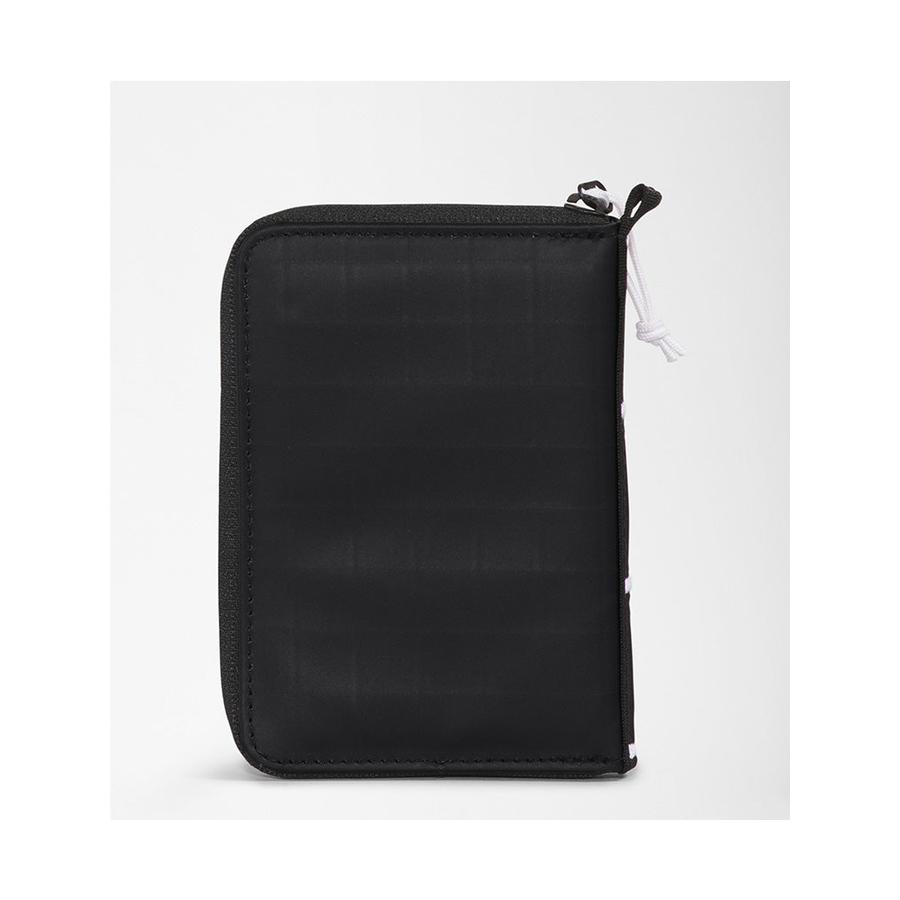 The North Face Base Camp Voyager Wallet Black Black