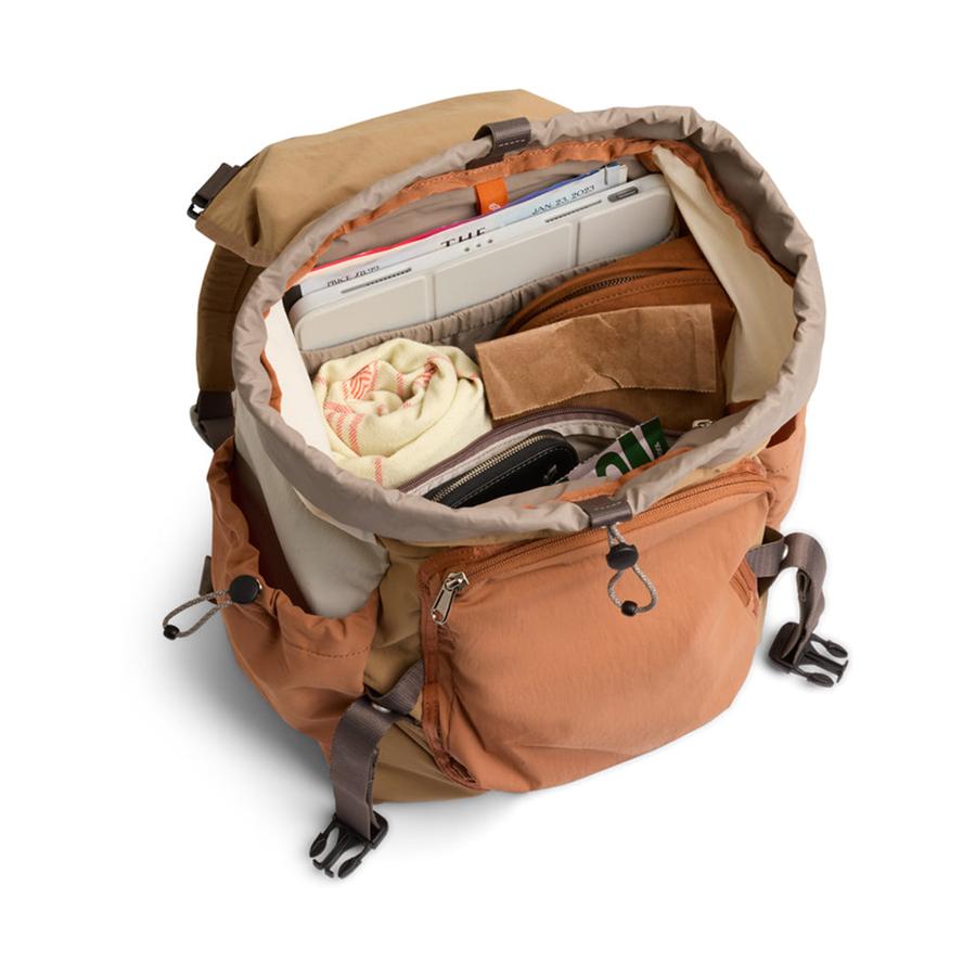 Bellroy Cinch Backpack Sand Dune Sand Dune