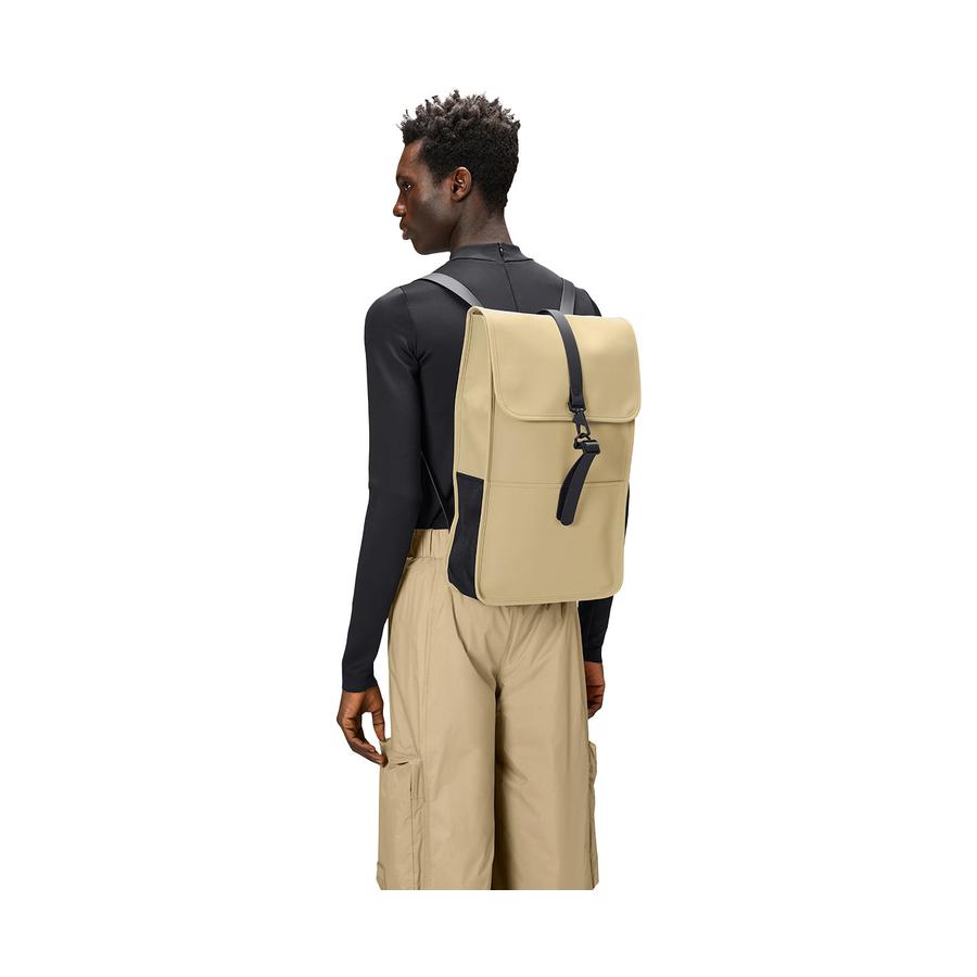 Rains Backpack Sand Sand