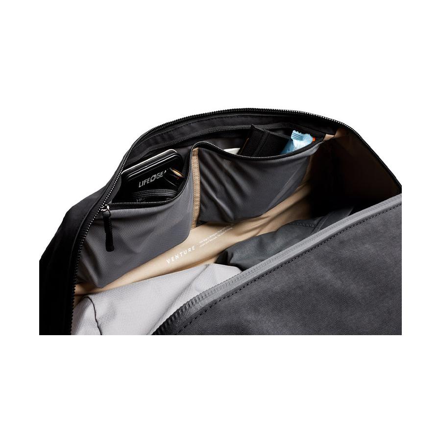 Bellroy Venture Duffle 40L Black Black