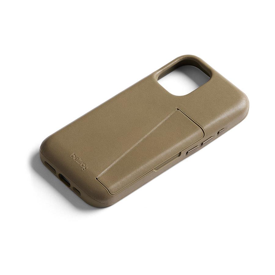 Bellroy iPhone 17 Phone Case - 3 Card Khaki Khaki
