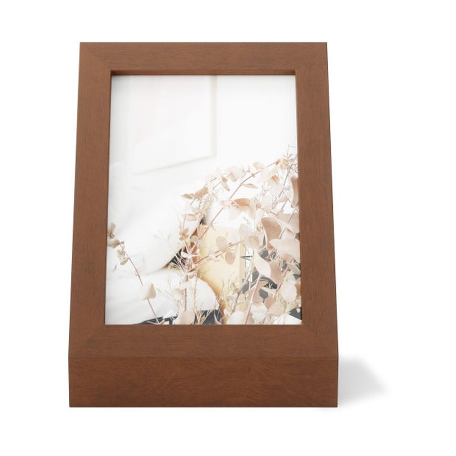 Umbra Podium Picture Frame (13cm x 18cm) Light Walnut Light Walnut
