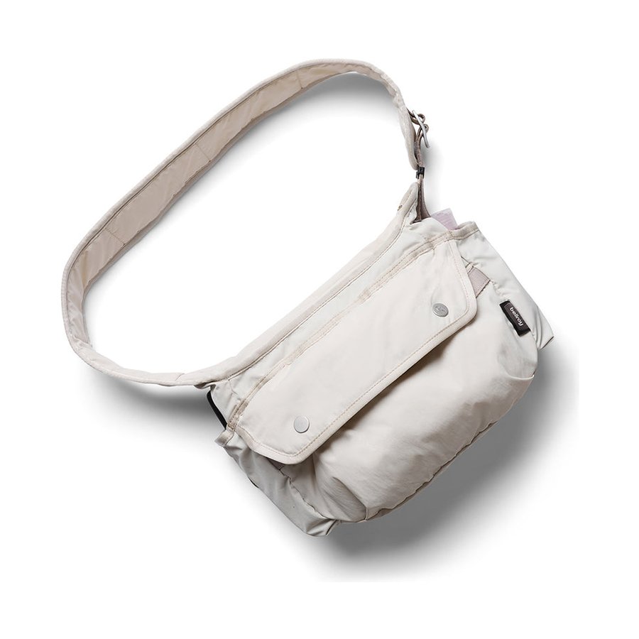 Bellroy Cinch Sling Oat Oat
