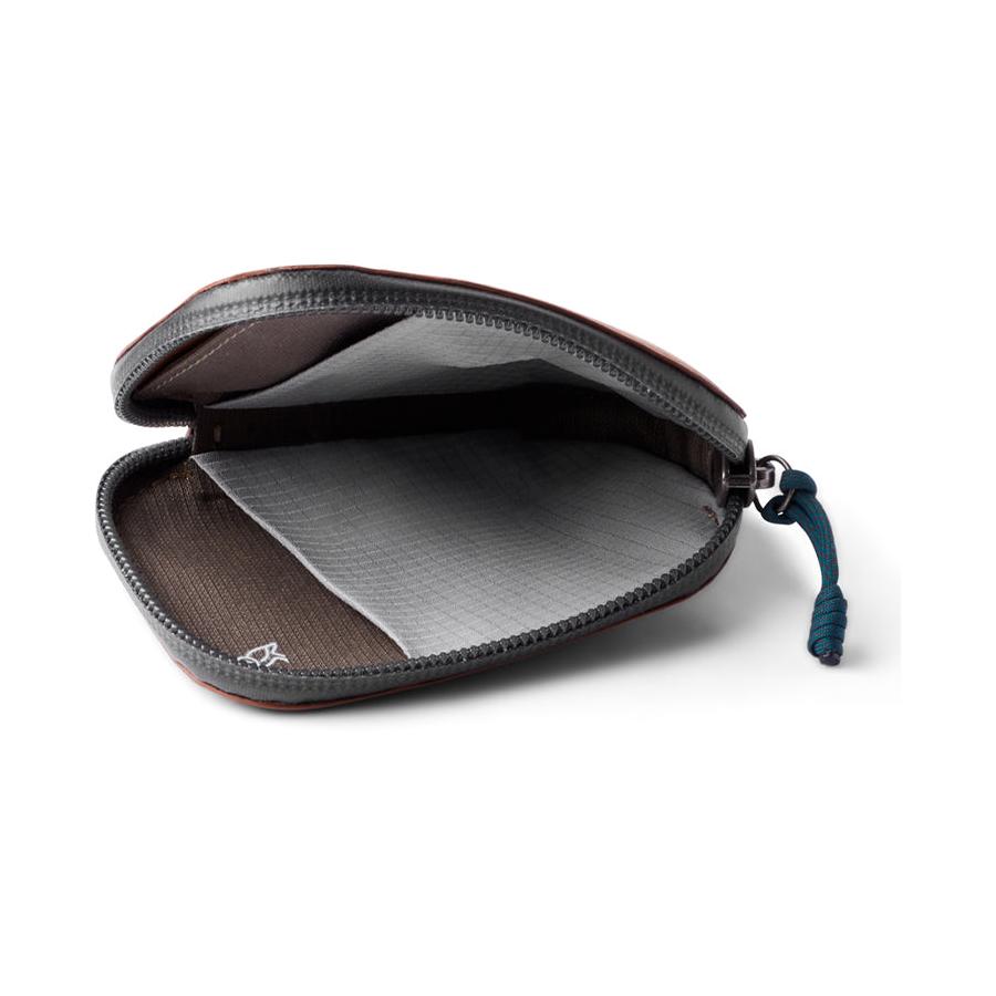 Bellroy All-Conditions Card Pocket Bronze Bronze