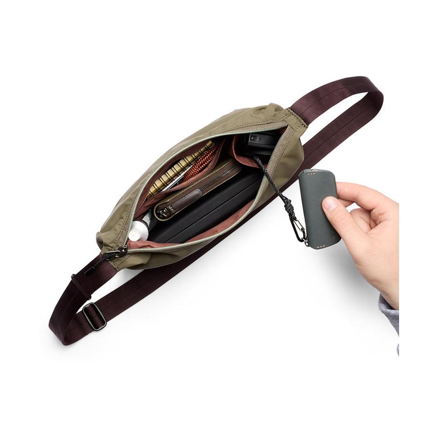 Bellroy Laneway Crescent Bag 2.5L Sea Kelp Sea Kelp