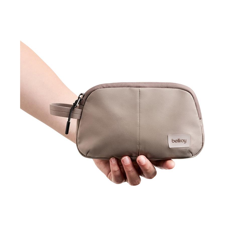 Bellroy Laneway Daily Pouch Fawn Fawn