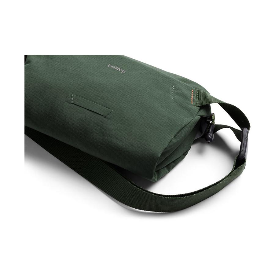 Bellroy Lite Sling Mini Spruce Spruce