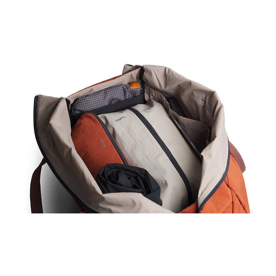 Bellroy Lite Duffle 40L Clay Clay