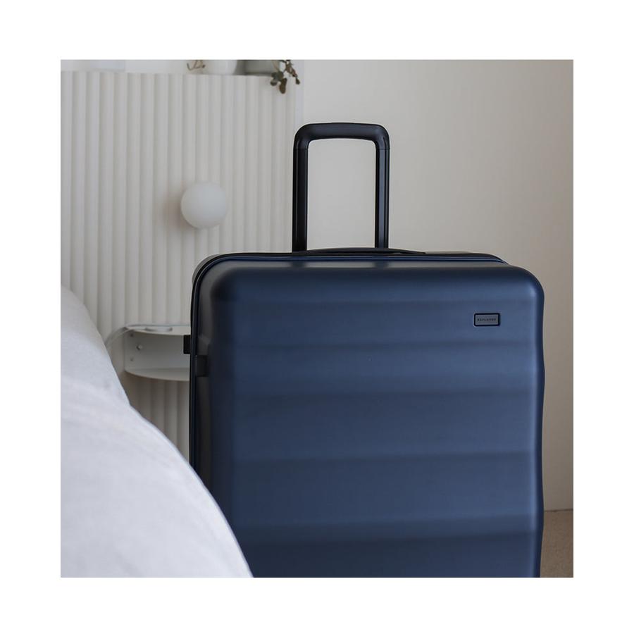 Explorer Luna-Air 74cm Hardside Checked Suitcase Navy Navy