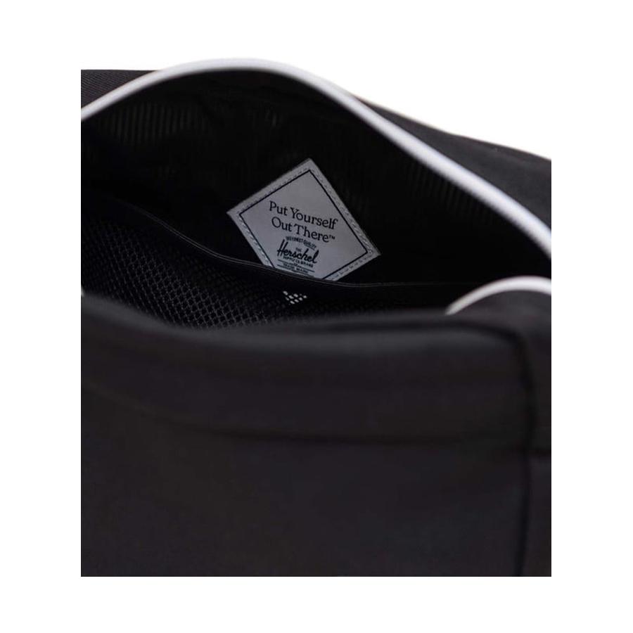 Herschel Chapter Travel Kit 5L Black Black