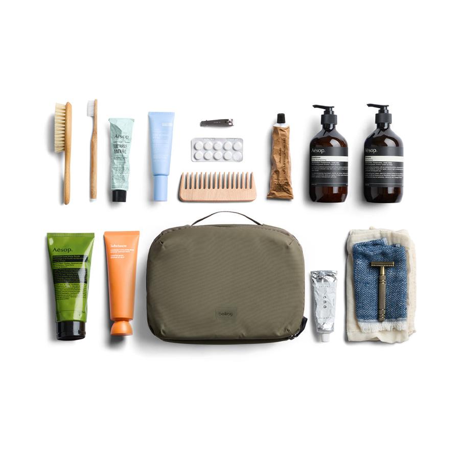 Bellroy Hanging Toiletry Kit Plus Sea Kelp Sea Kelp