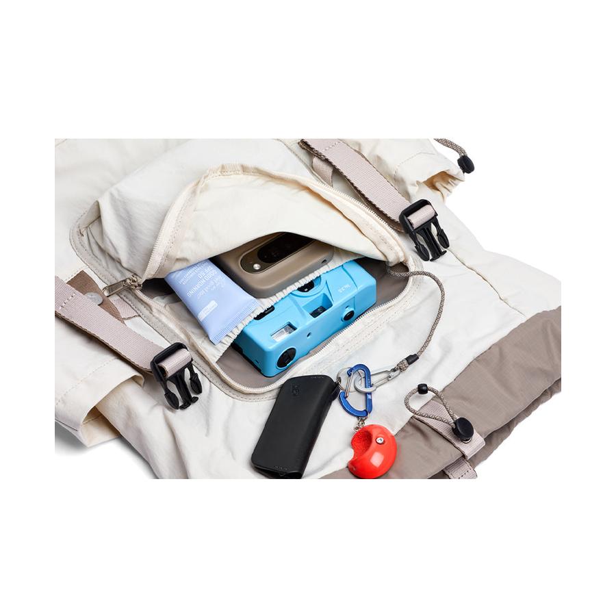 Bellroy Cinch Backpack Oat Oat