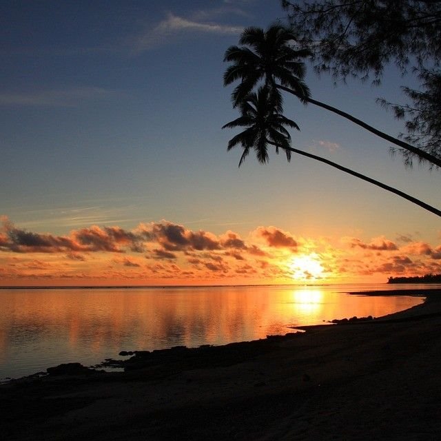 Rarotonga beach