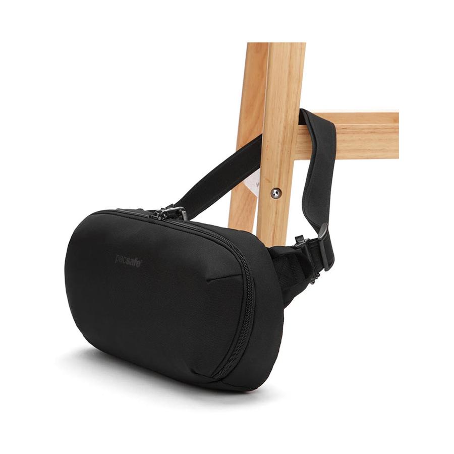 Pacsafe V Anti-Theft Urban Sling Black Black