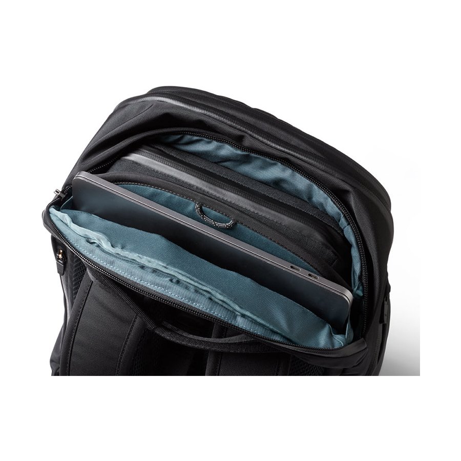 Bellroy Transit Workpack Pro 22L Black Black