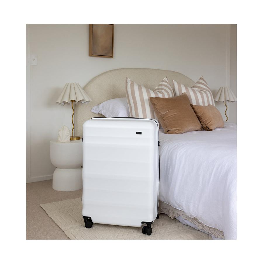 Explorer Luna-Air 74cm Hardside Checked Suitcase White White