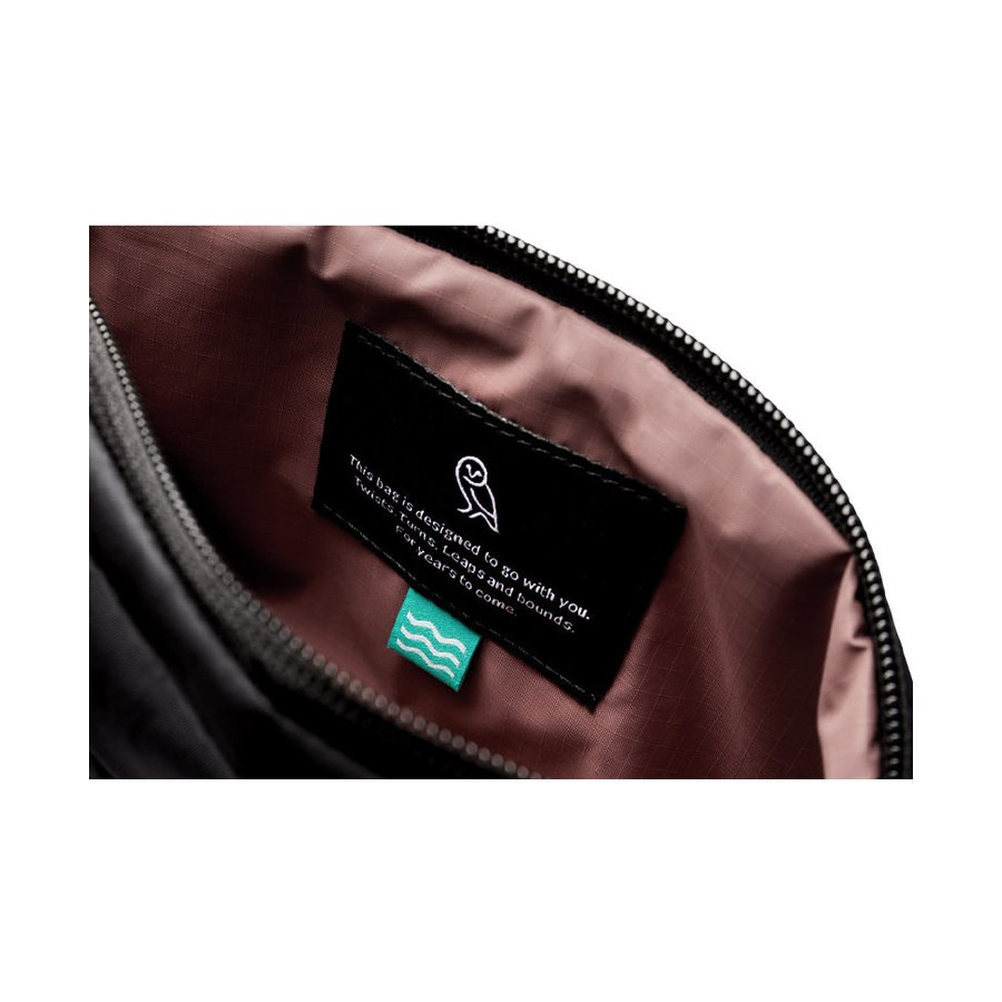 Bellroy Laneway Belt Bag Ink Ink