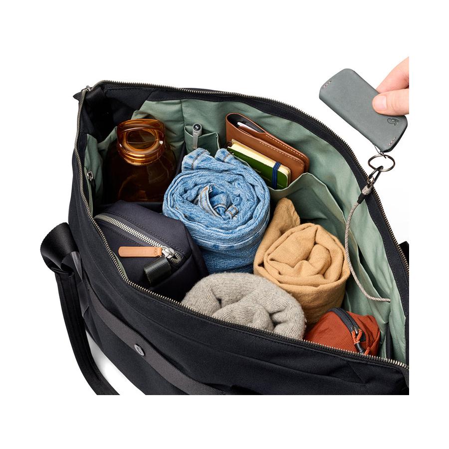 Bellroy Classic Getaway Tote Black Black