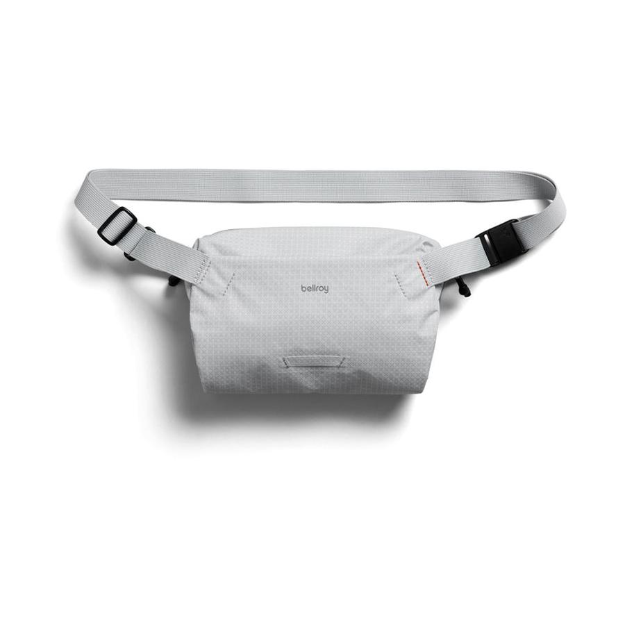 Bellroy Lite Sling Mini Fog Fog