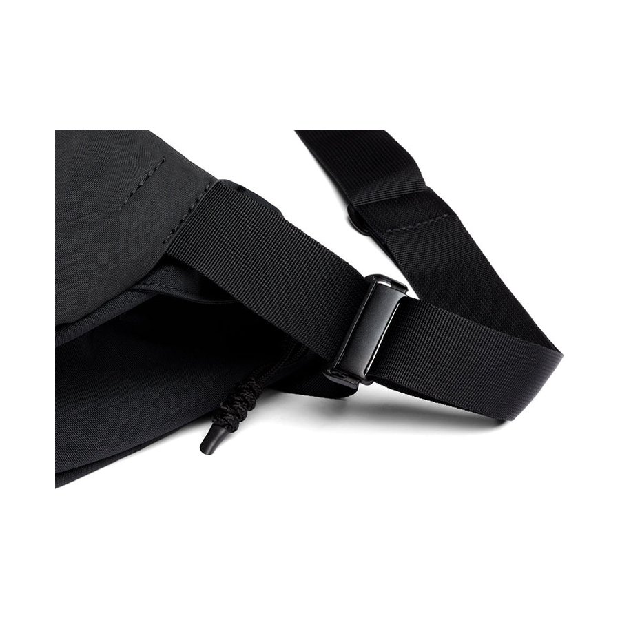Bellroy Venture Sling 9L Black Black