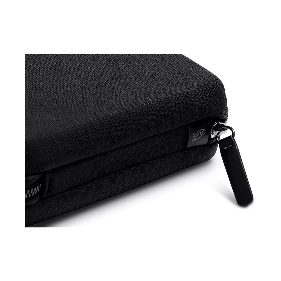 Bellroy Tech Kit Compact Black Black