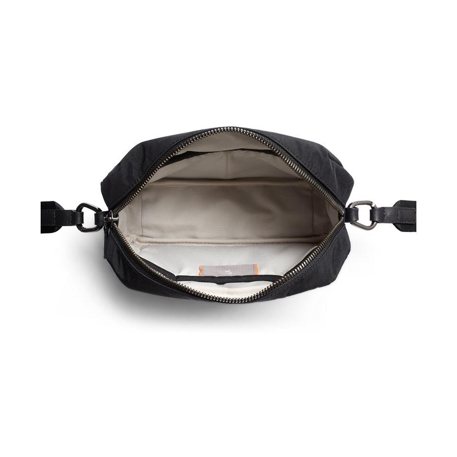 Bellroy Tokyo Crossbody Raven Raven