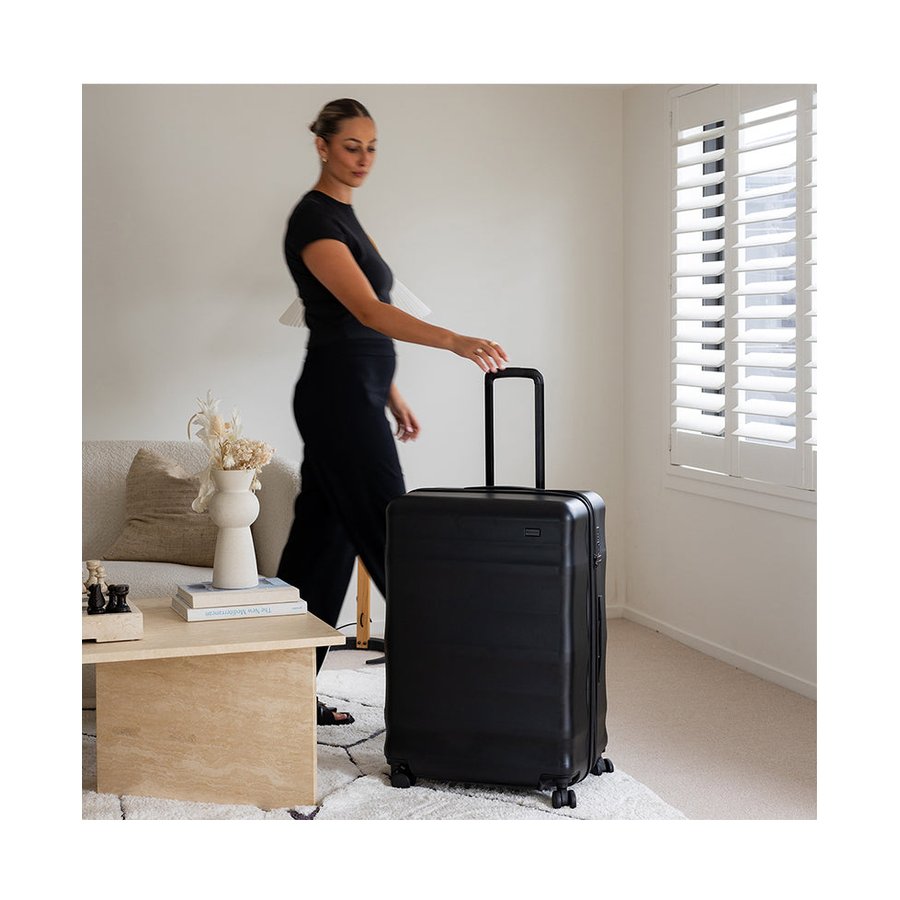 Explorer Luna-Air 74cm Hardside Checked Suitcase Black Black