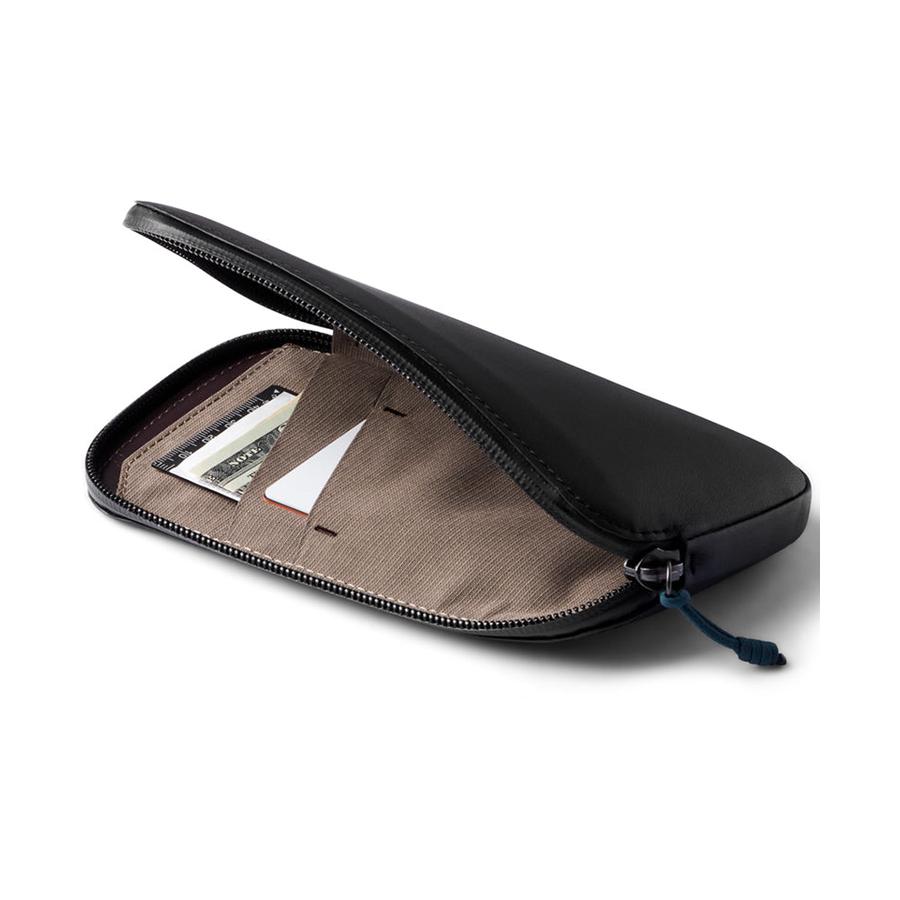 Bellroy All-Conditions Phone Pocket Plus Ink Ink