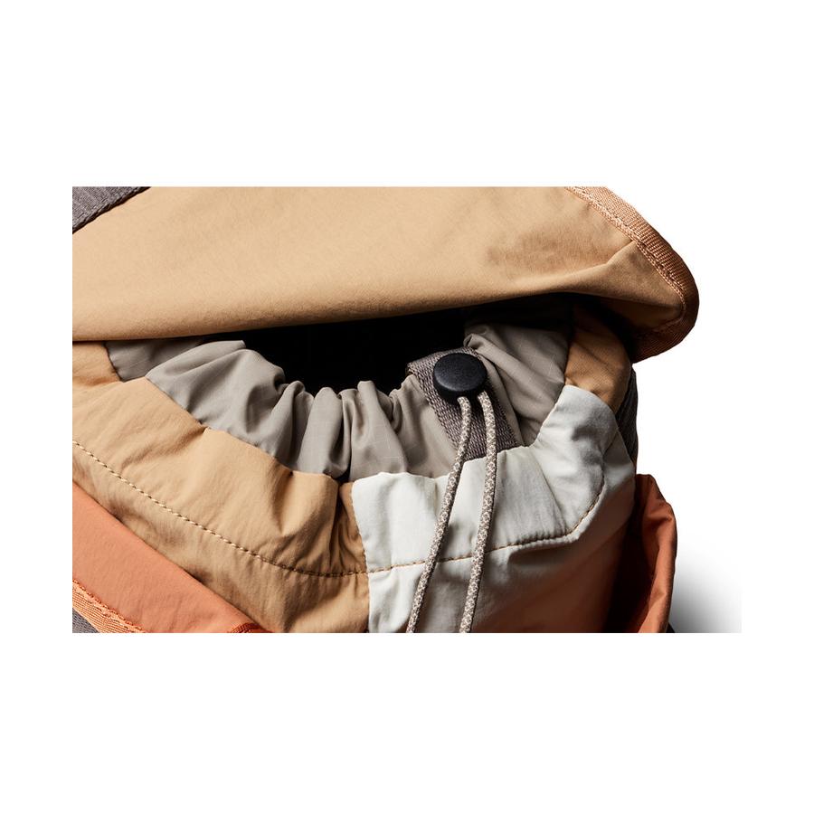 Bellroy Cinch Minipack Sand Dune Sand Dune