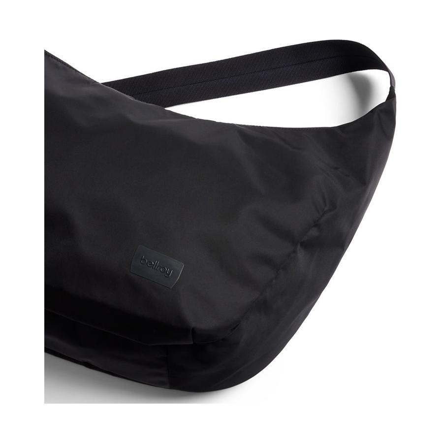 Bellroy Laneway Crescent Bag 12L Ink Ink