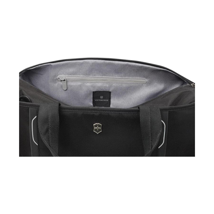 Victorinox Werks Traveler 6.0 Weekender Black Black