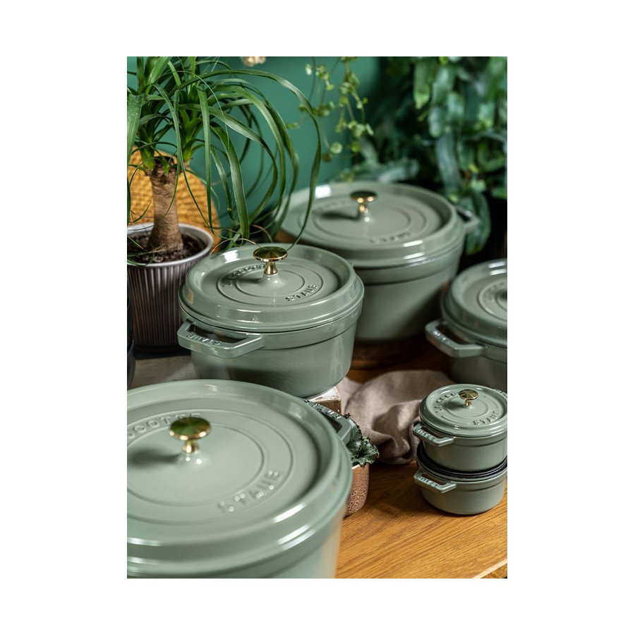 Staub 20cm (2.2L) Round Cocotte Eucalyptus Eucalyptus