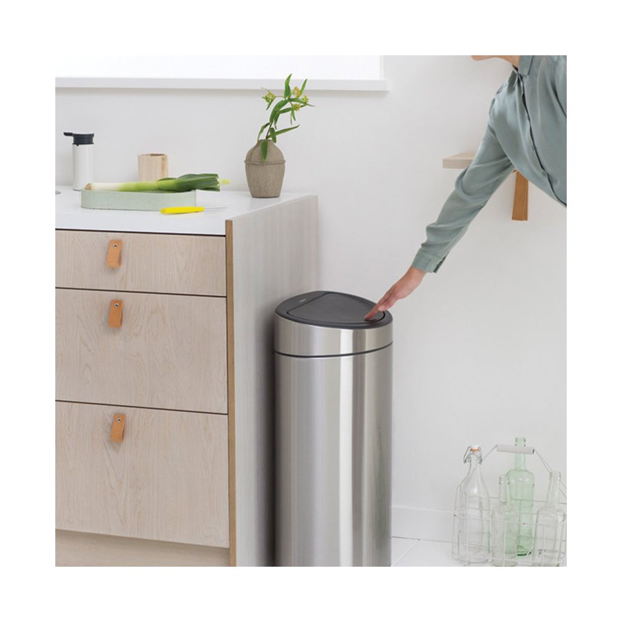 Brabantia Touch Bin (40L) Matte Steel Fingerprint Proof Matte Steel Fingerprint Proof