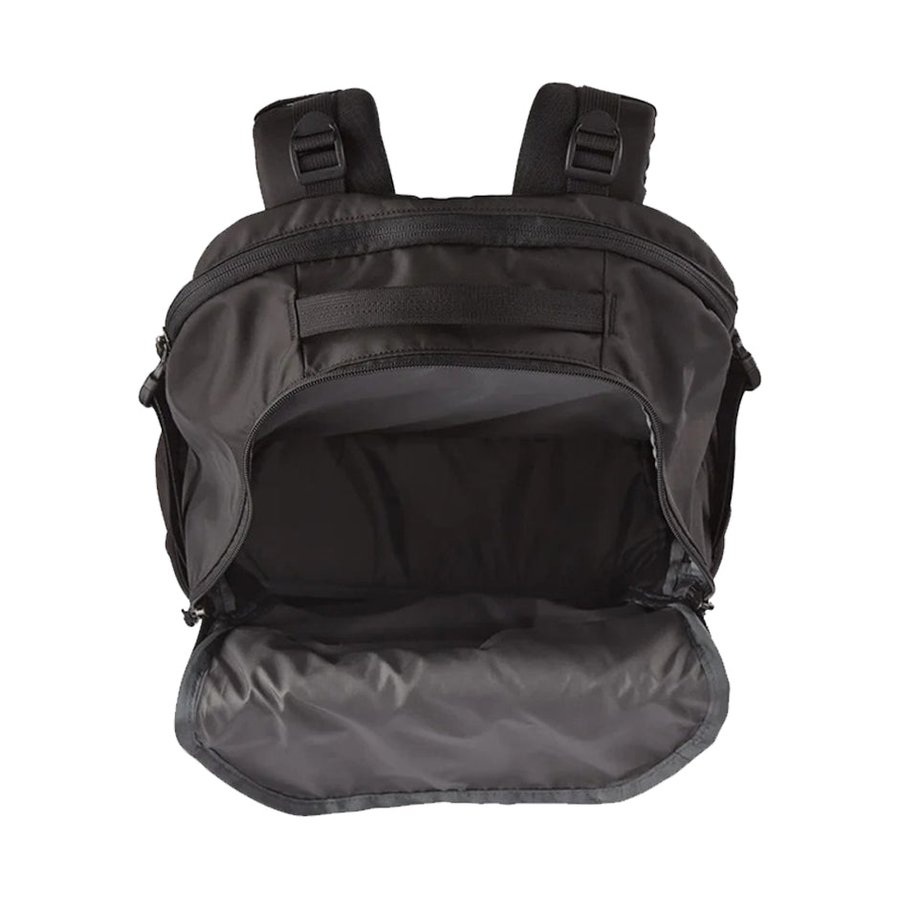 Patagonia Refugio Daypack 30L Black Black