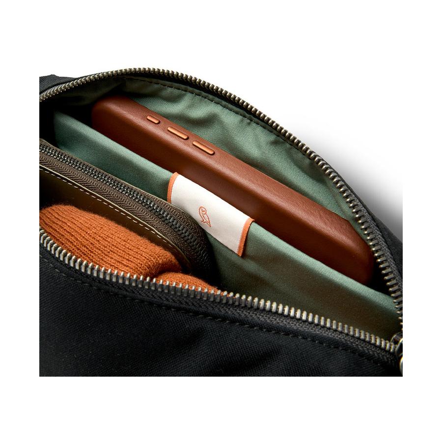 Bellroy Classic Sling 3L Black Black