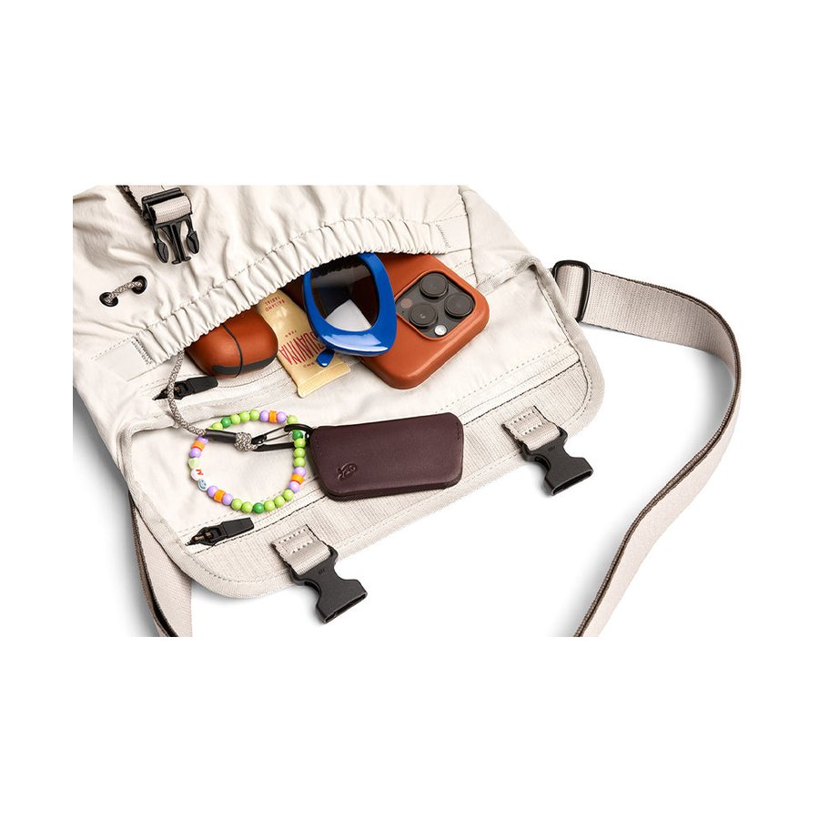 Bellroy Cinch Mini Messenger Oat Oat