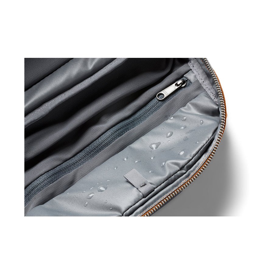 Bellroy Toiletry Kit Plus Bronze Bronze