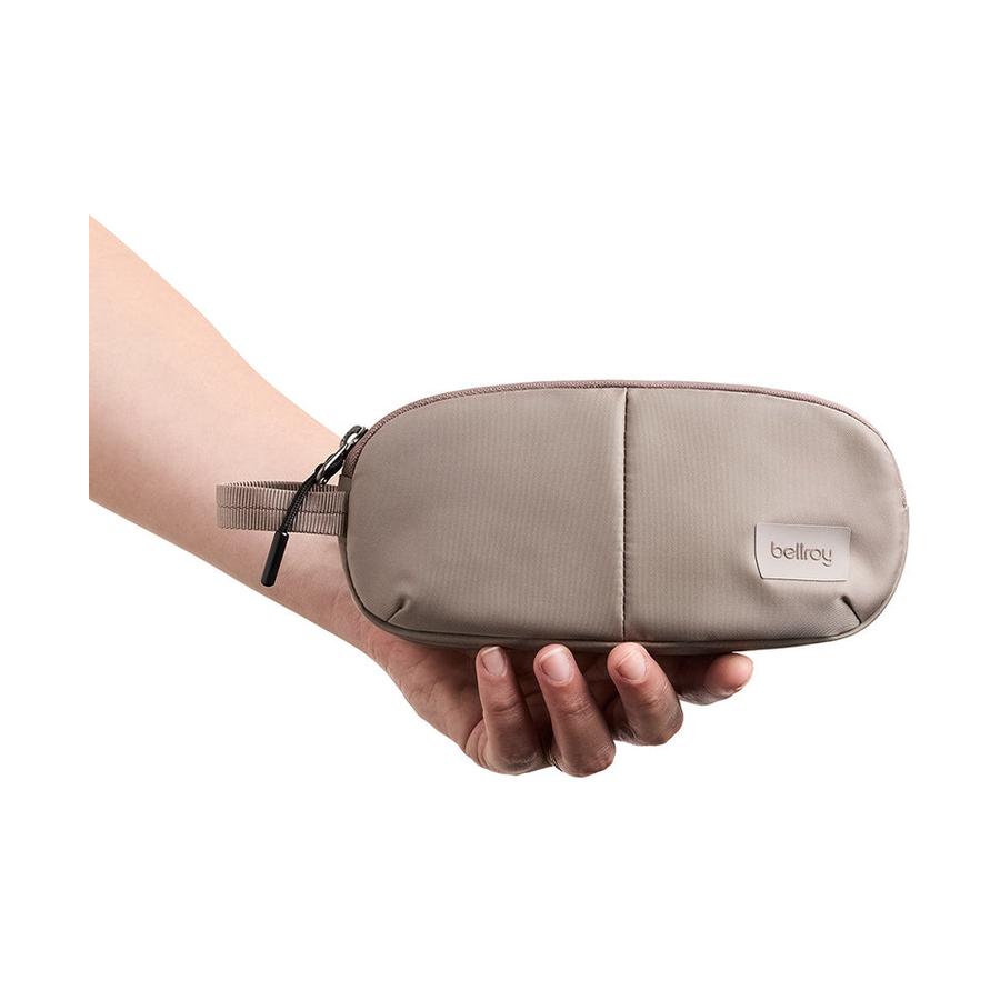 Bellroy Laneway Sunglasses Pocket Fawn Fawn