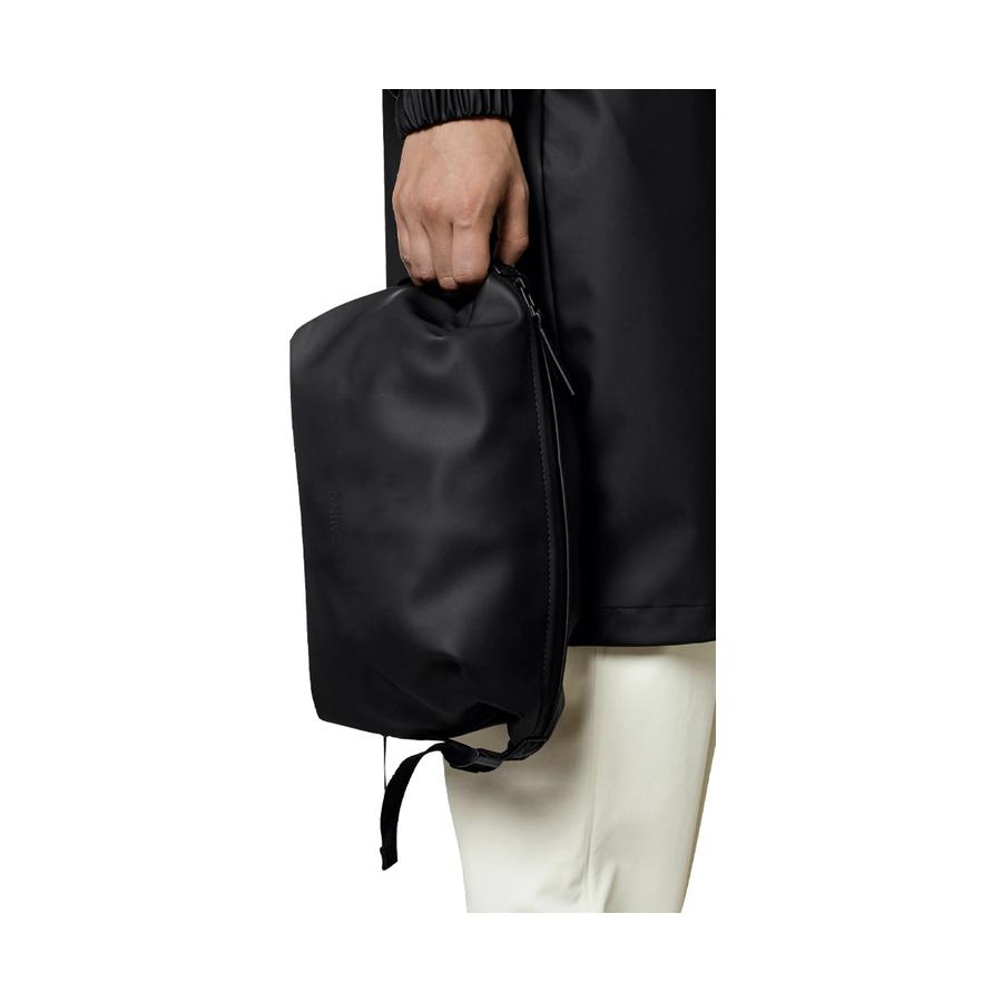 Rains Hilo Wash Bag Black Black