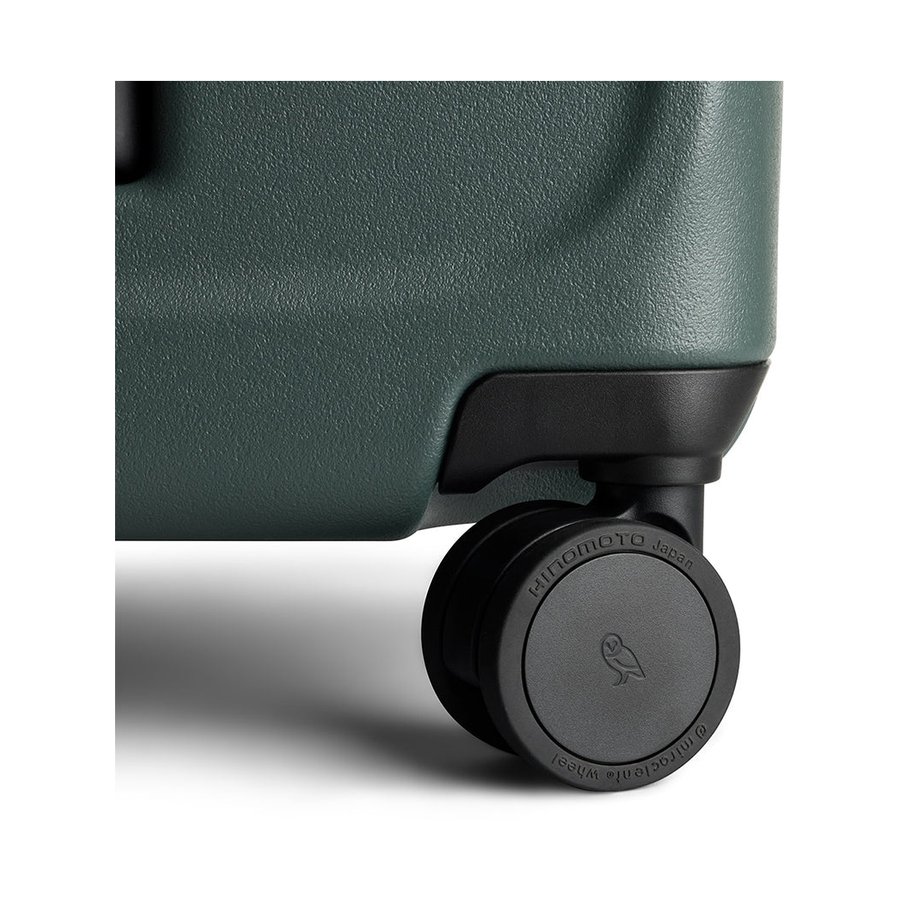 Bellroy Transit 68cm Hardside Check-In Suitcase Everglade Everglade